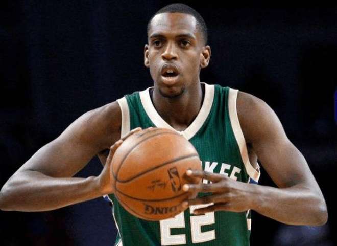 他作为防守 他作为防守