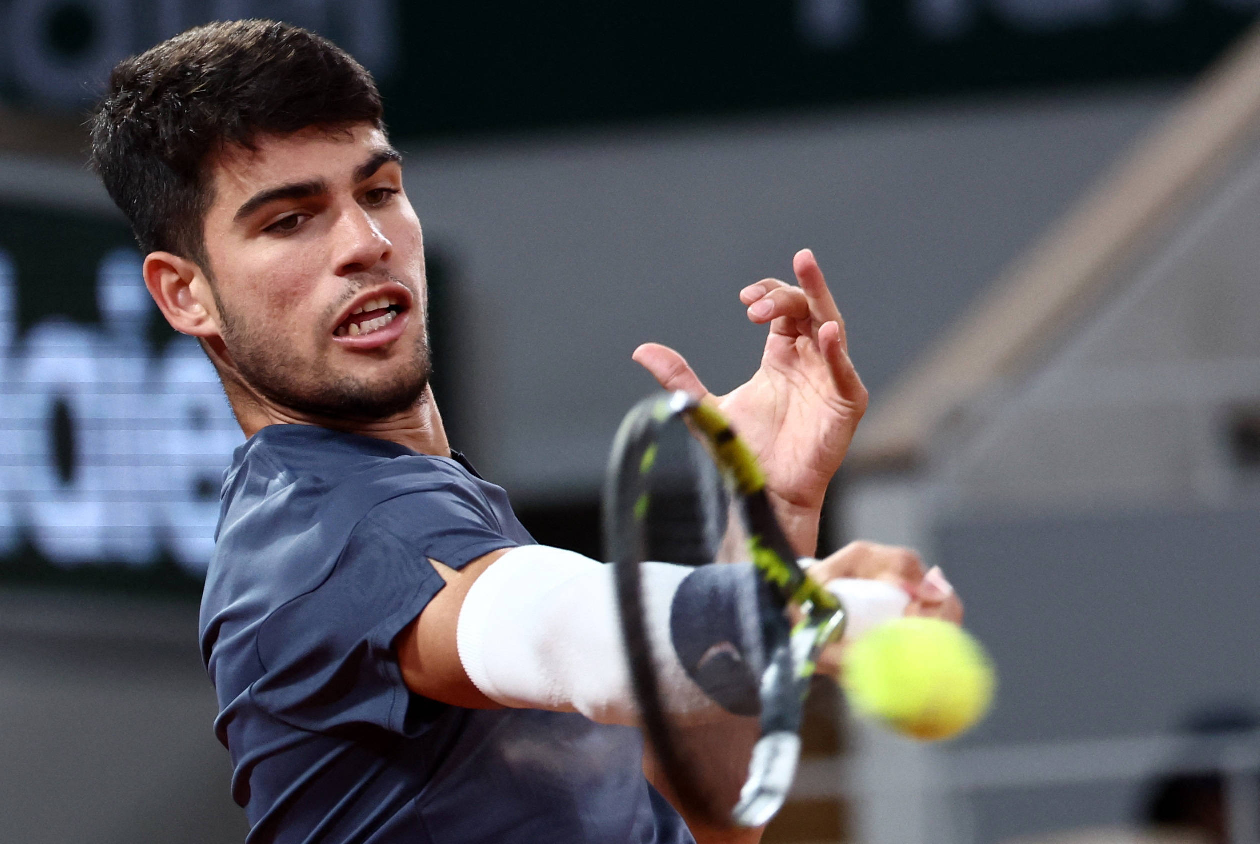 球瞩目的焦 球瞩目的焦