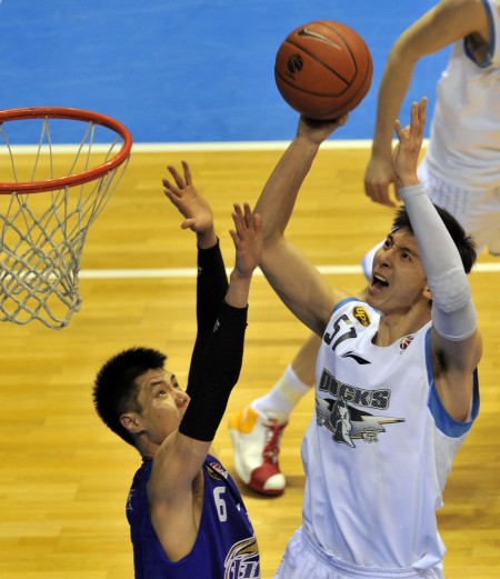 场推波助澜 场推波助澜